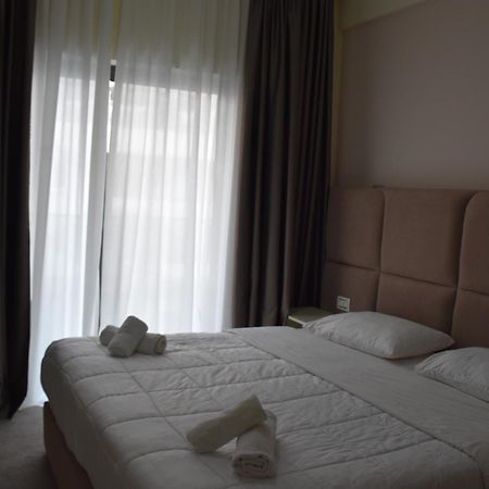 Hotel Vivas ดูร์เรส ภายนอก รูปภาพ
