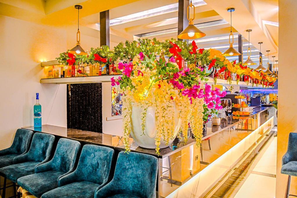 Hotel Vivas ดูร์เรส ภายนอก รูปภาพ