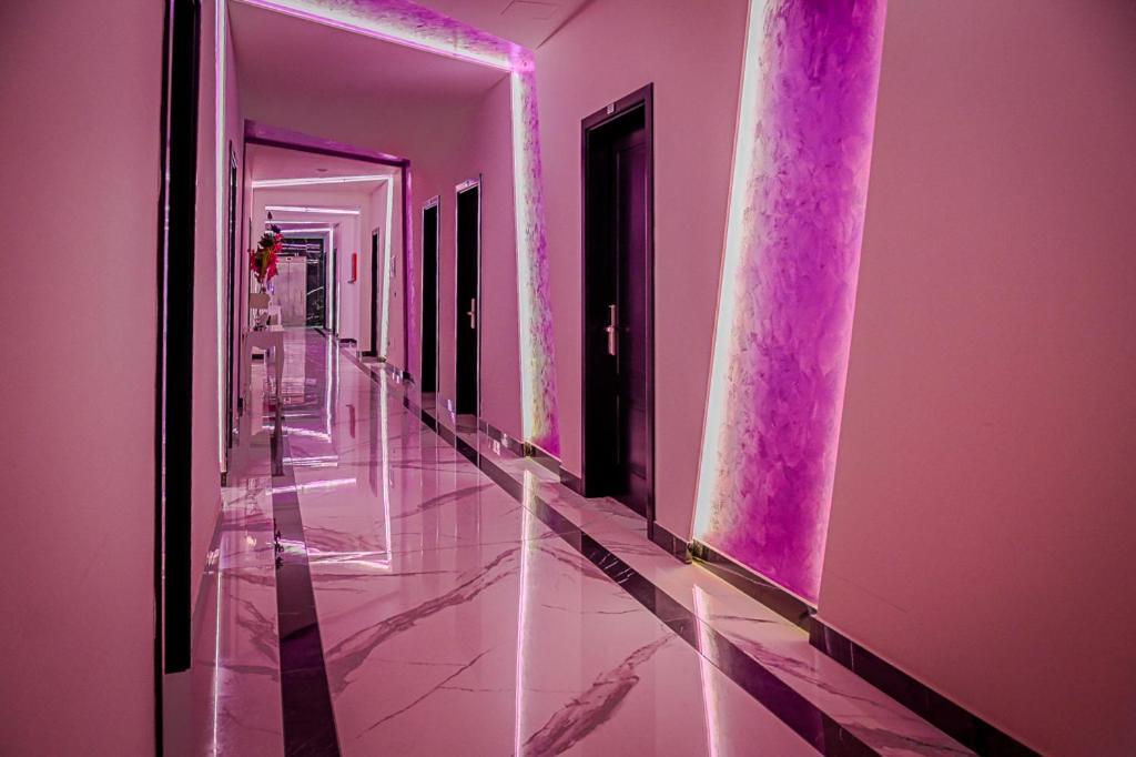 Hotel Vivas ดูร์เรส ภายนอก รูปภาพ