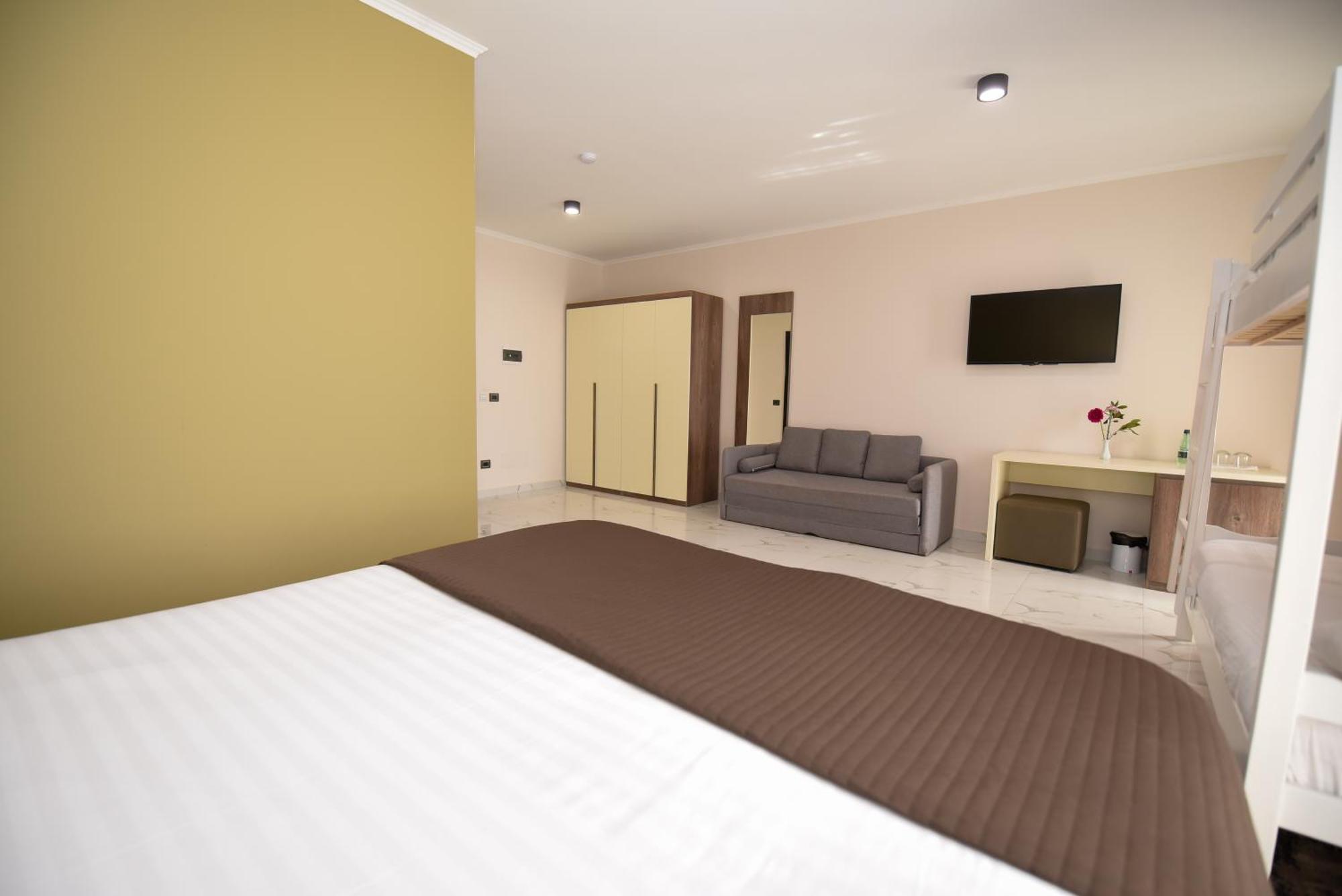 Hotel Vivas ดูร์เรส ภายนอก รูปภาพ
