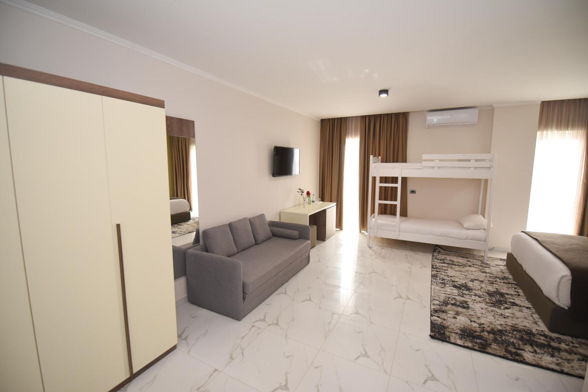 Hotel Vivas ดูร์เรส ภายนอก รูปภาพ